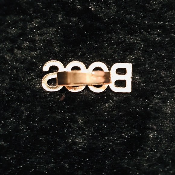 Statement ring - Picture 2 of 3